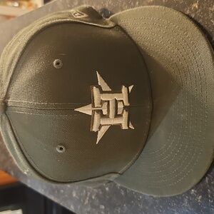 Houston Astros Adjustable New Era Olive Cap with Star Emblem